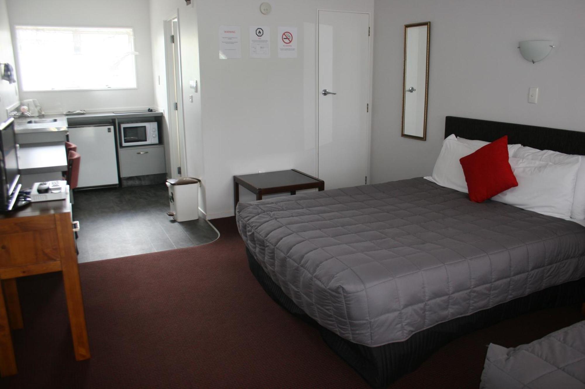 Burgundy Rose Motel Whangarei Exteriör bild
