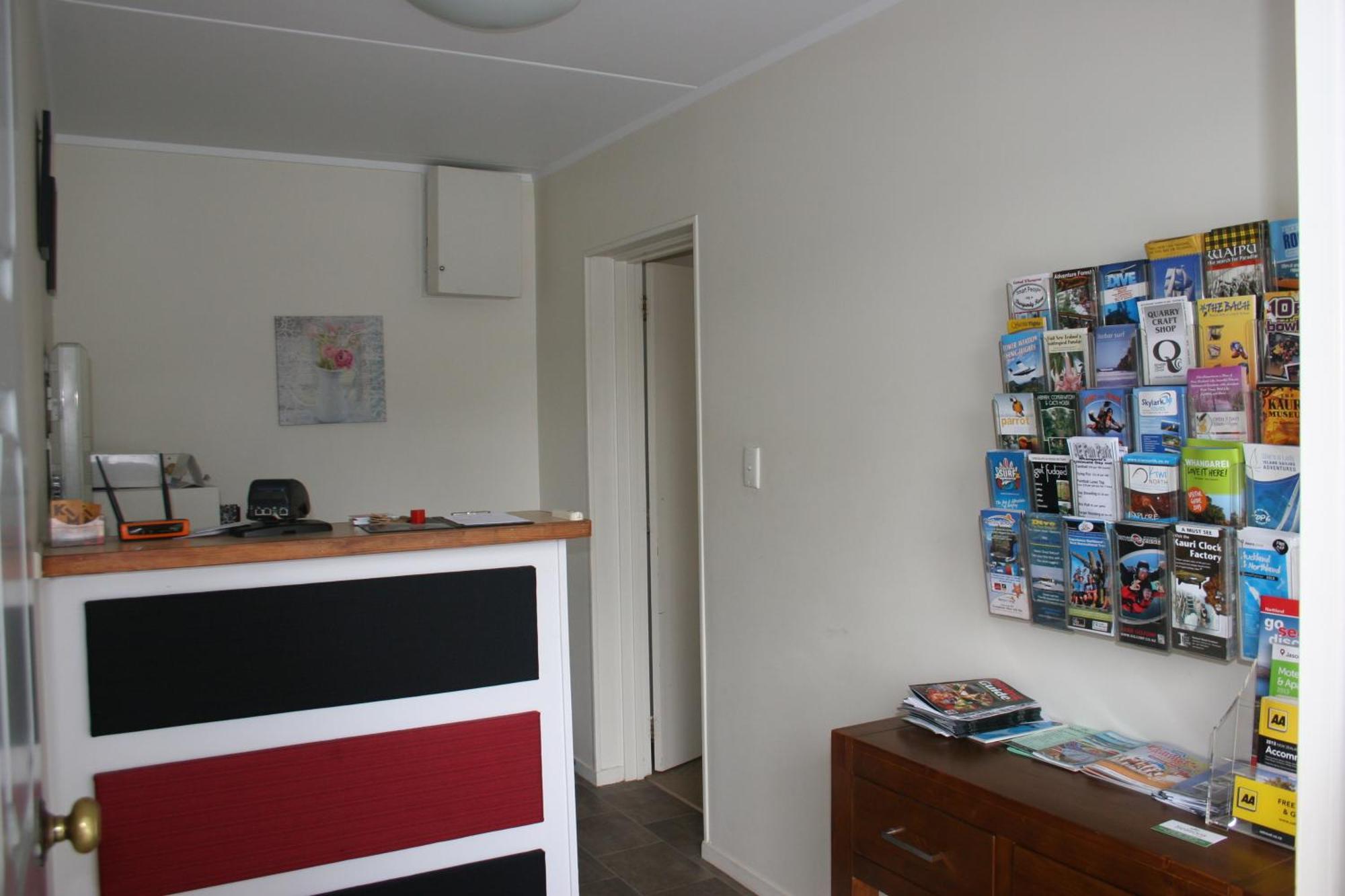 Burgundy Rose Motel Whangarei Exteriör bild