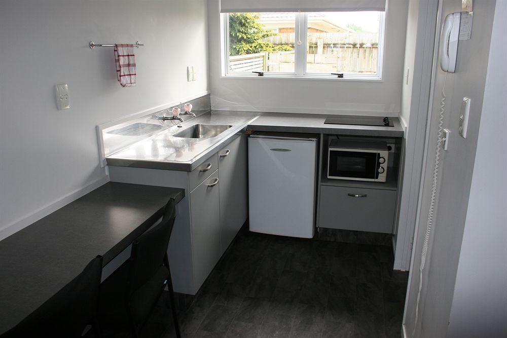 Burgundy Rose Motel Whangarei Exteriör bild