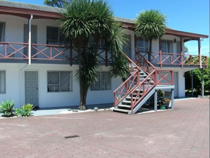 Burgundy Rose Motel Whangarei Exteriör bild